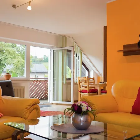 Апартаменты Ferienwohnung An Der Linde Steinheim (Westphalia)