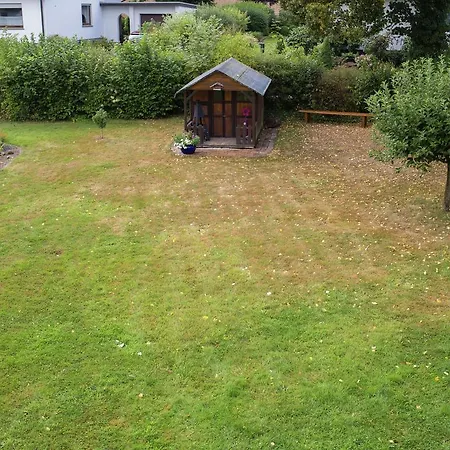 Апартаменты Ferienwohnung An Der Linde Steinheim (Westphalia)
